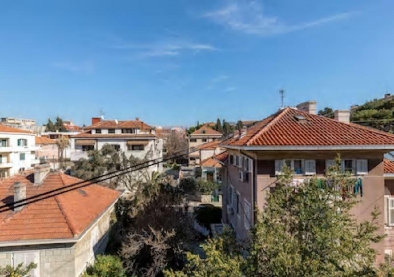 Appartamento Oko Spalato Esterno foto
